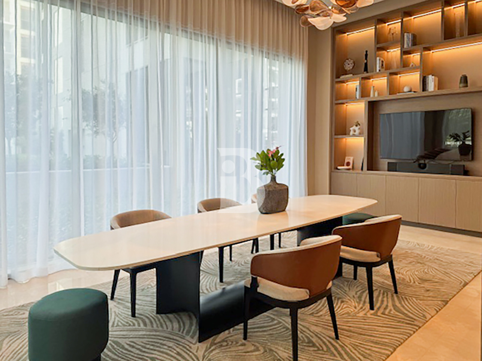 SPACIOUS AND BRIGHT | CANAL VIEW | BEACH ACCESS