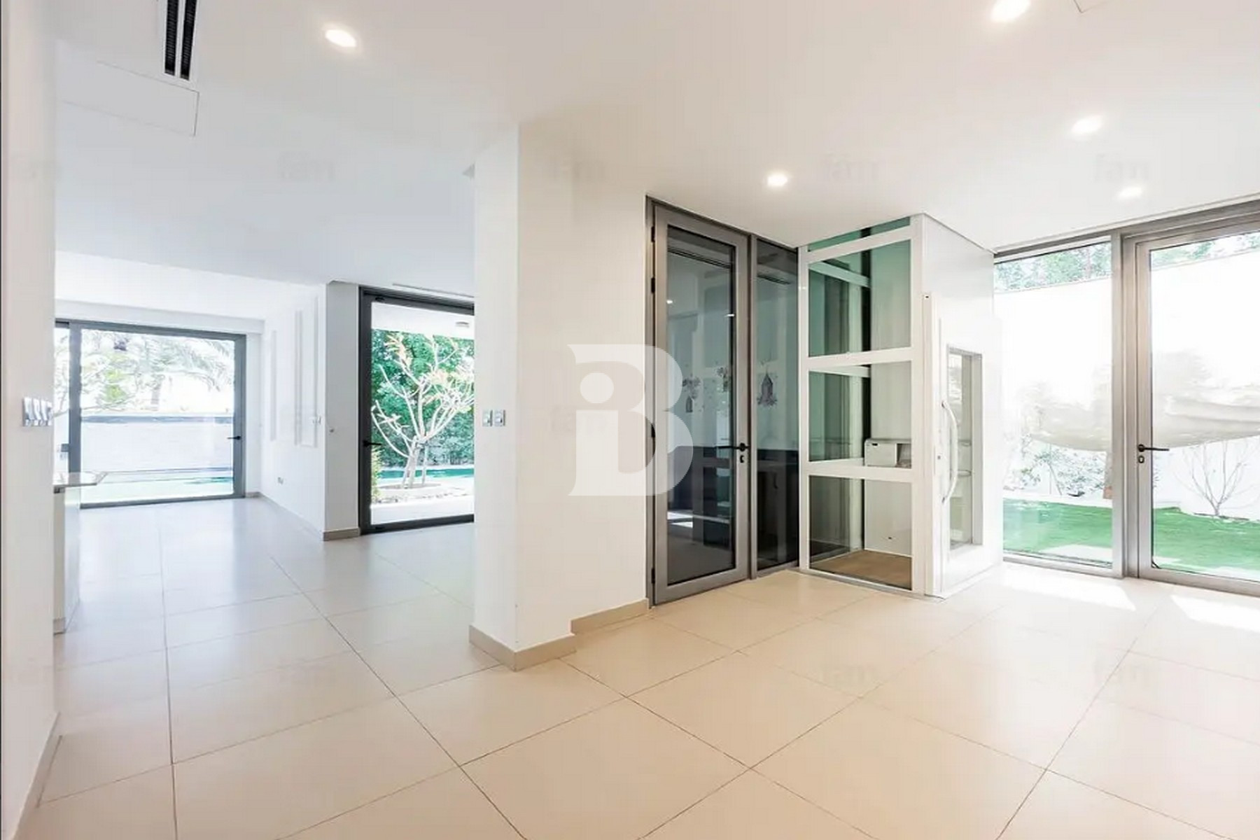 Vacant  | Extended | Big Plot | Spacious