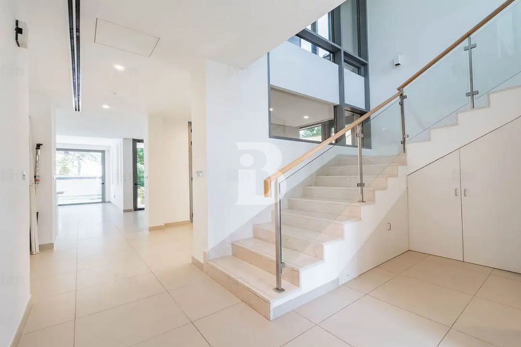 Vacant  | Extended | Big Plot | Spacious