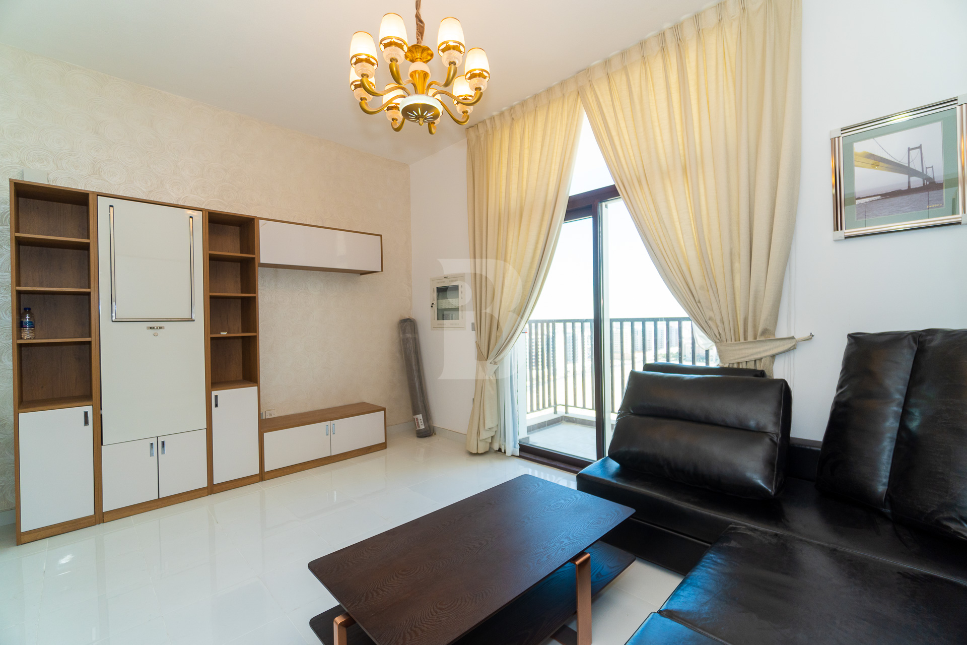SPLENDID STUDIO | BALCONY | NEAR METRO | VACANT