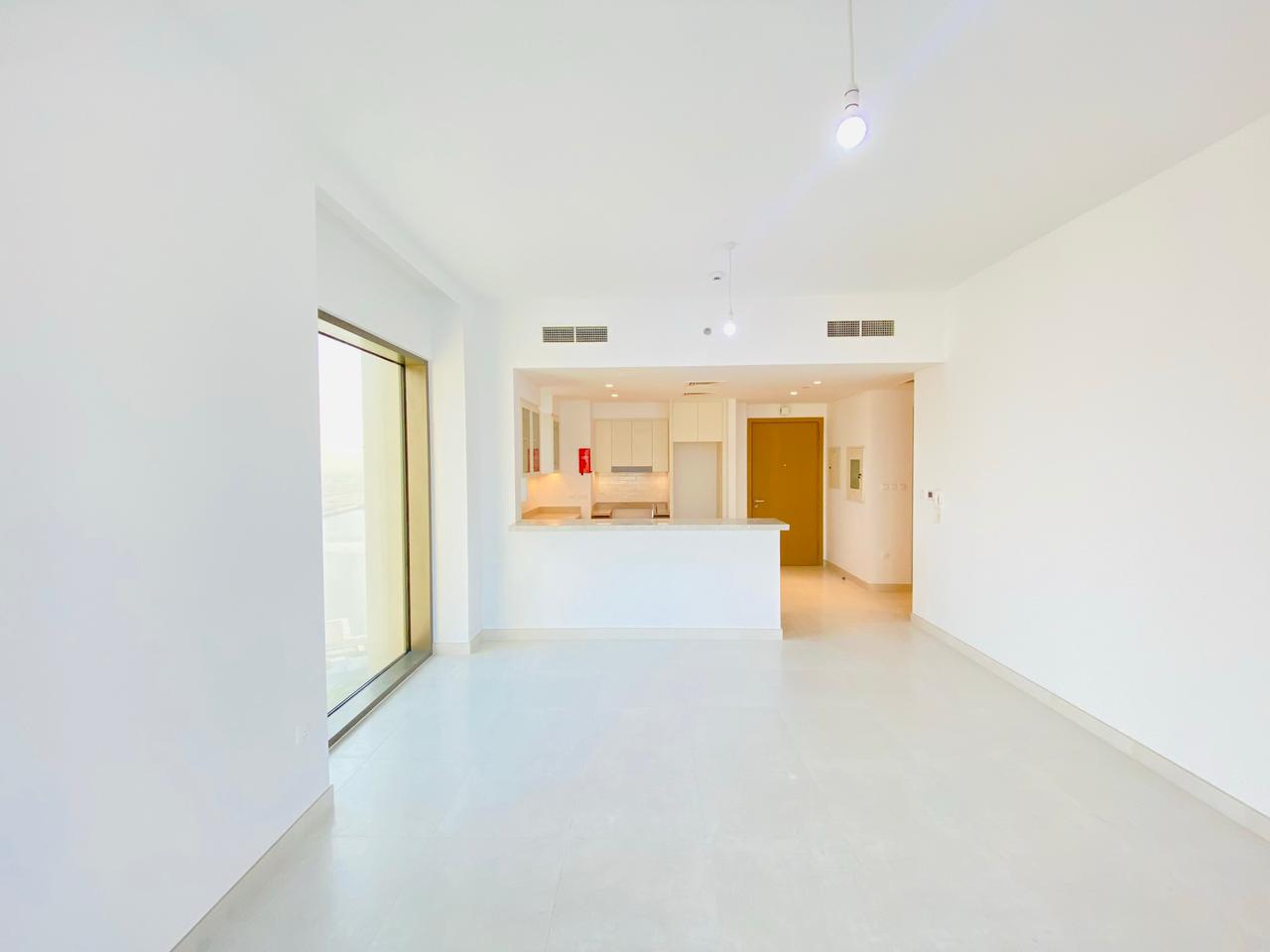 Partial Creek & Sea View | Chiller Free