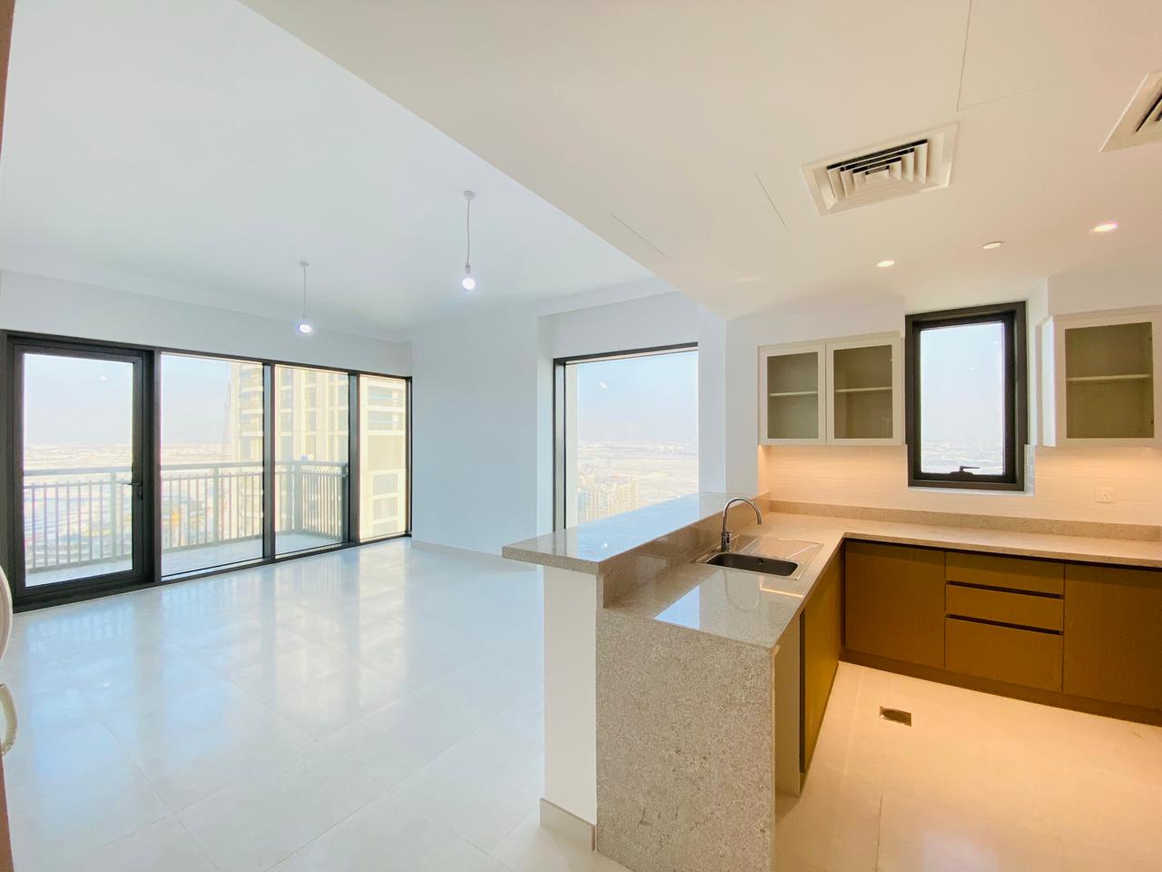 Partial Creek & Sea View | Chiller Free