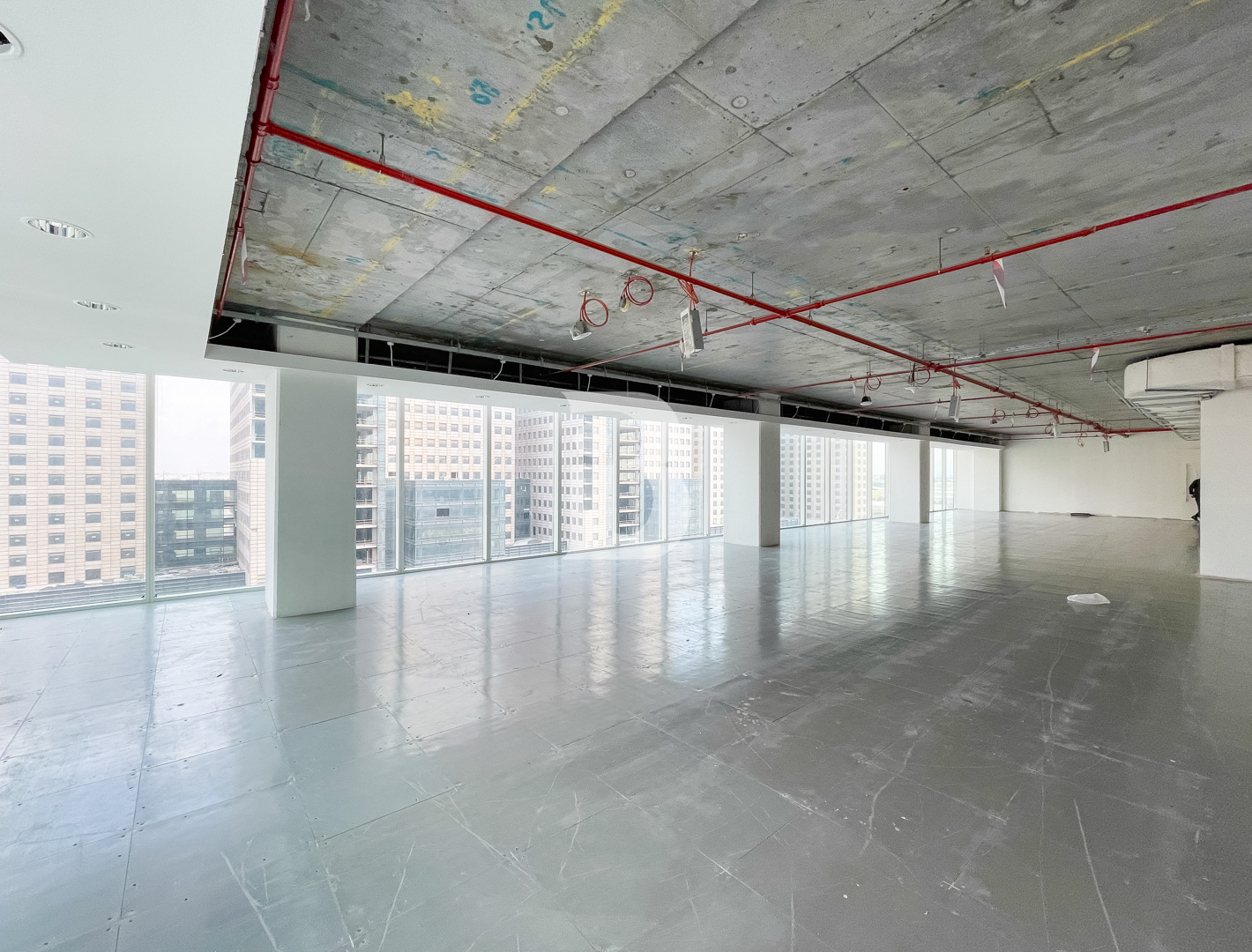 Office Floor | Shell and Core | Metro Access