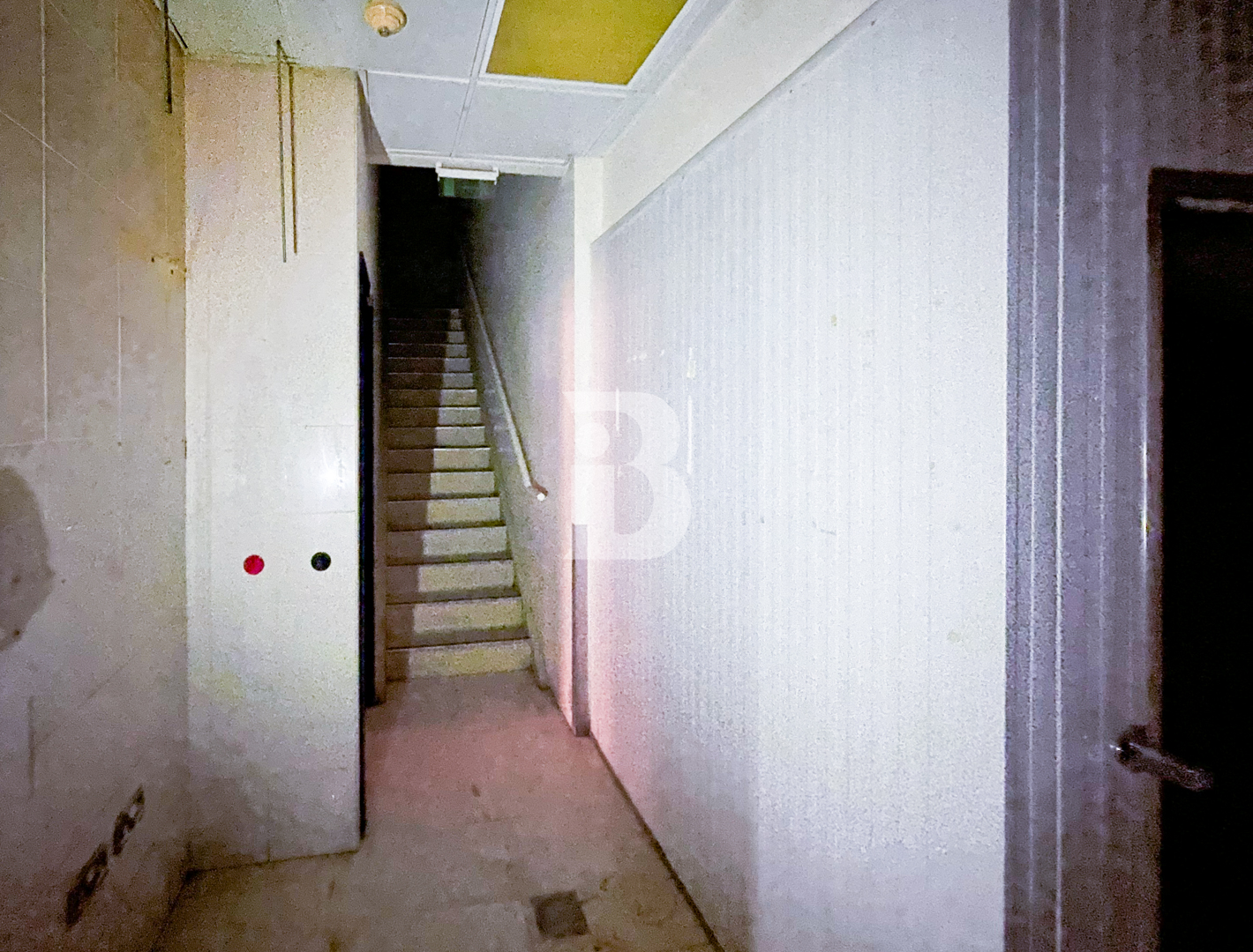 Fully Fitted |  Ground Retail | Metro Access
