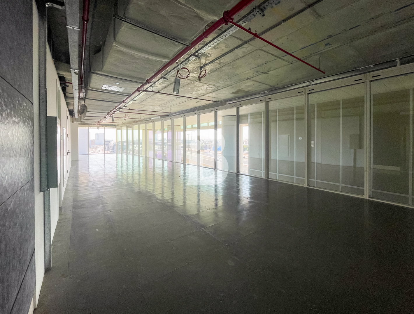 Semi Fitted Half Floor| Grade A | Near Metro
