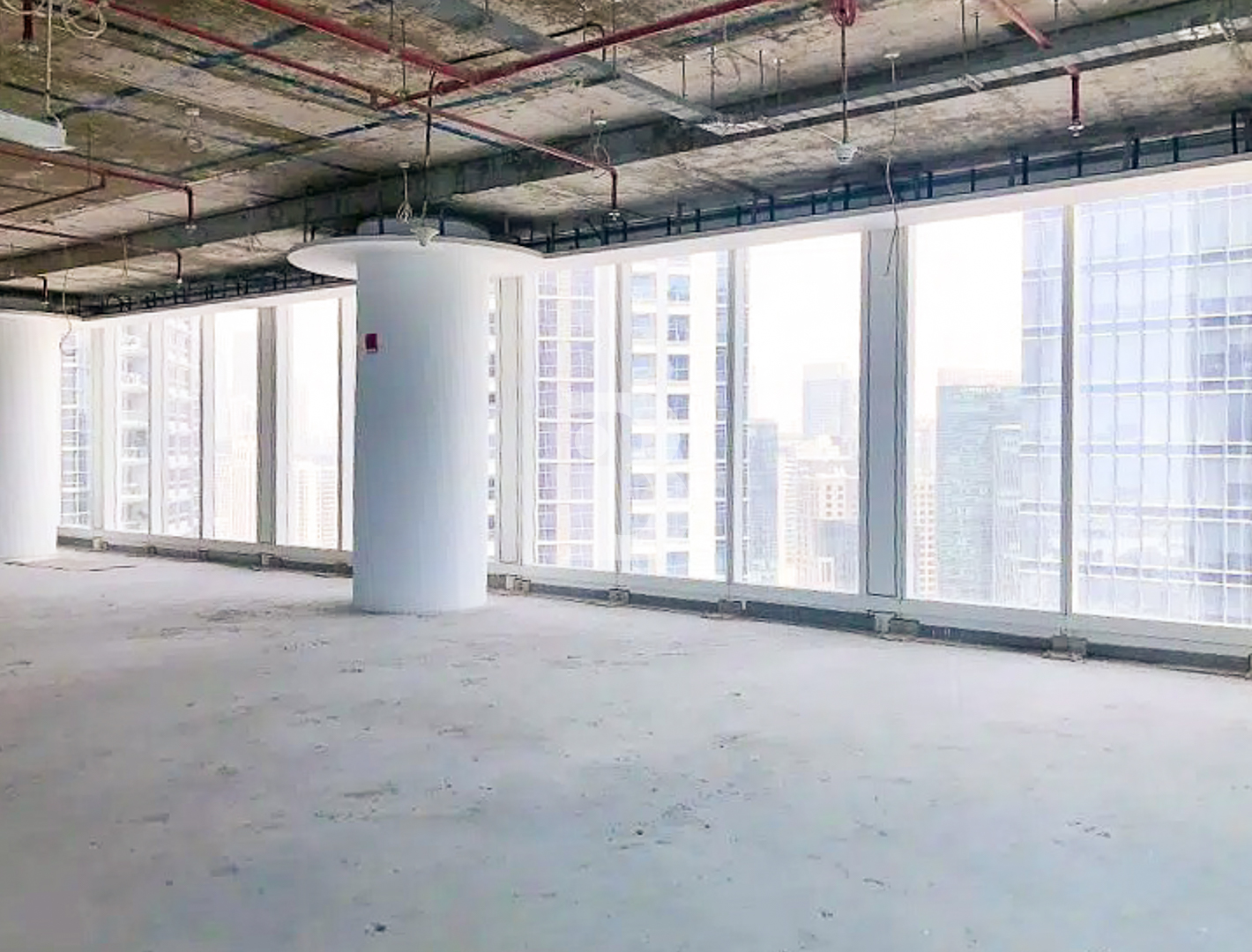 Spacious Floor I Panoramic View I Prime Location
