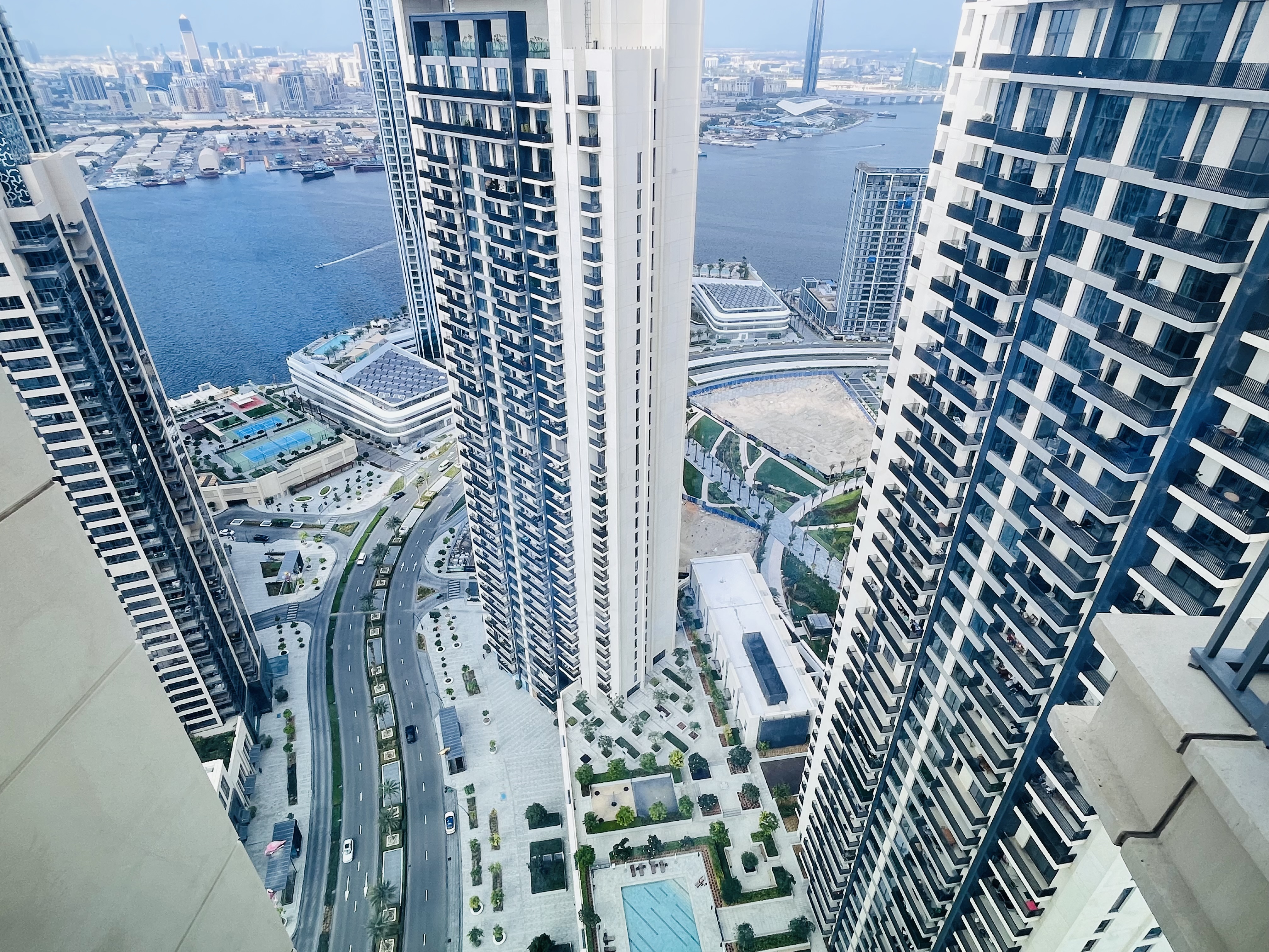 Exclusive | Sea And Skyline Views | Rented