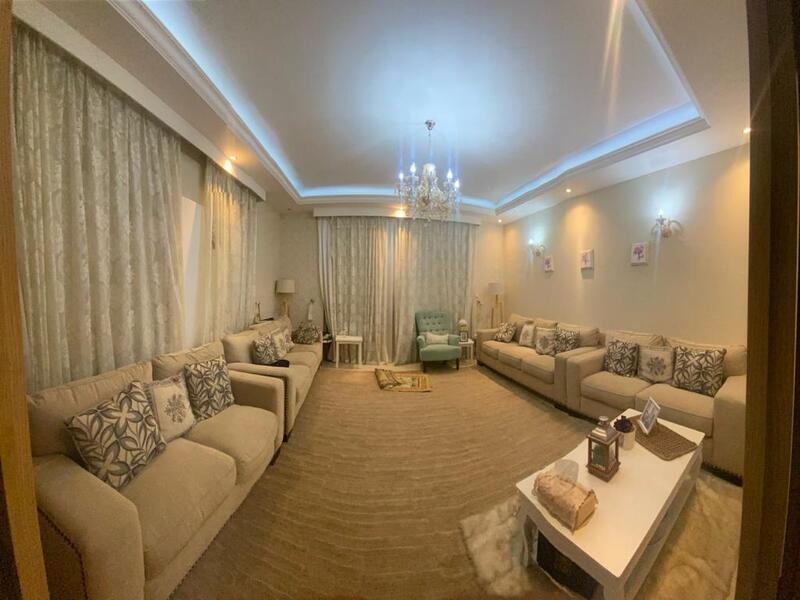 Single Row with Pool| Excellent Layout | 5BR Villa