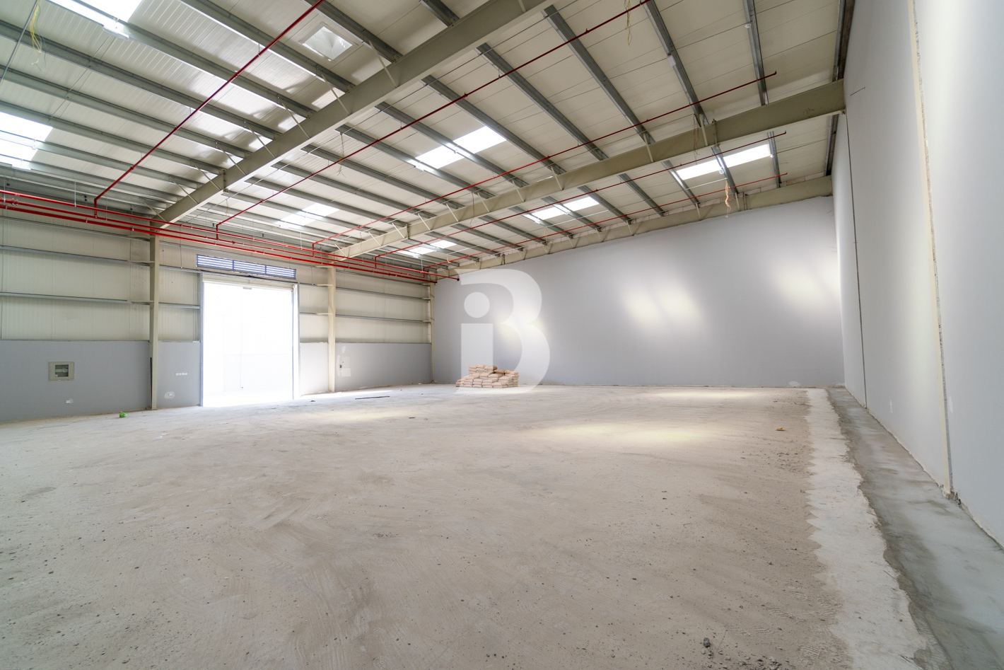 Vacant warehouse 25kw | DIP | Warehouse | Vacant