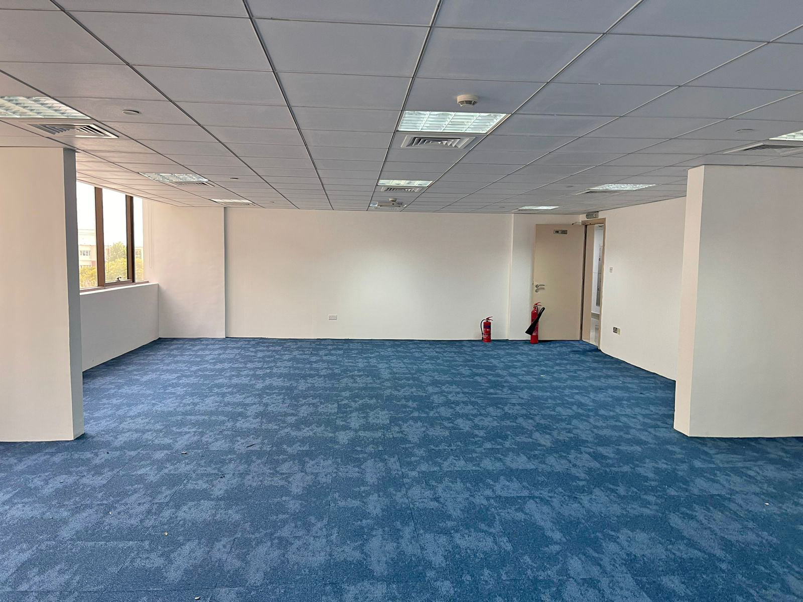 A Excellent Fully Fitted Office in DIP | Call Now