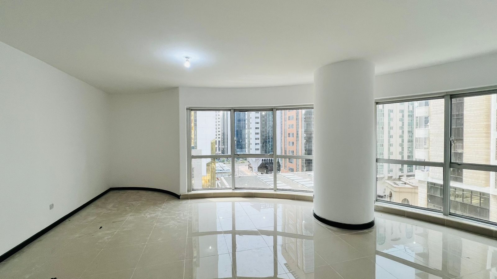 Special Offer | Spectacular Unit | Cozy living