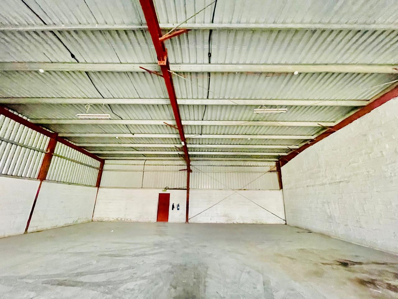 NEAT & TIDY | VACANT SEPTEMBER | 2 WAREHOUSES