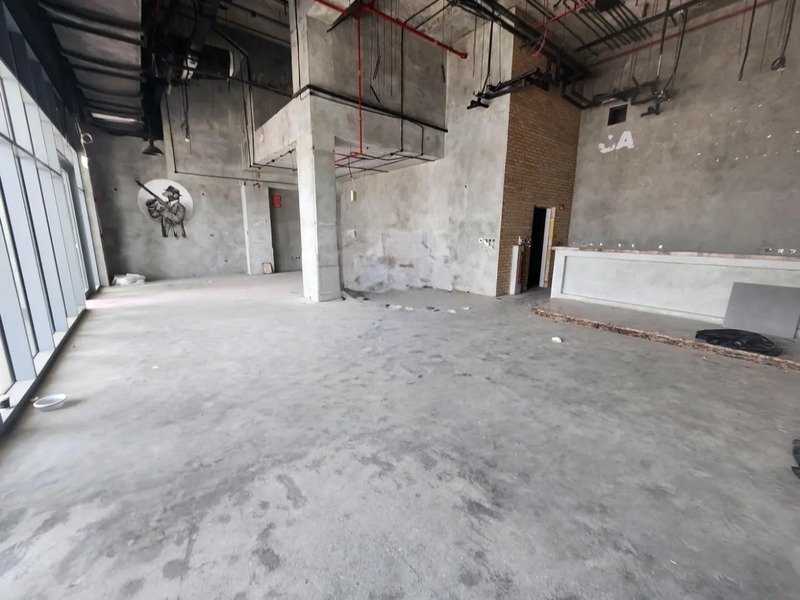 Shop with Parking | Al Khaleej | Ready Now
