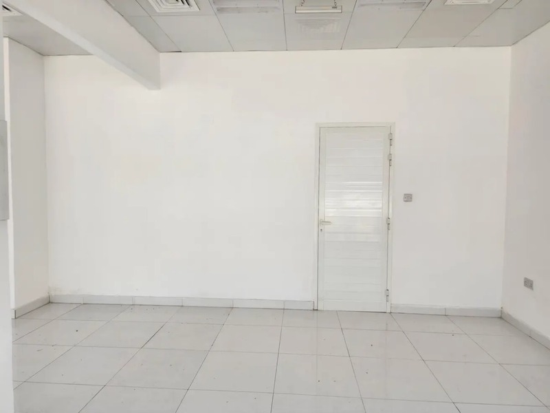 Shop with Parking | Al Khaleej | Ready Now