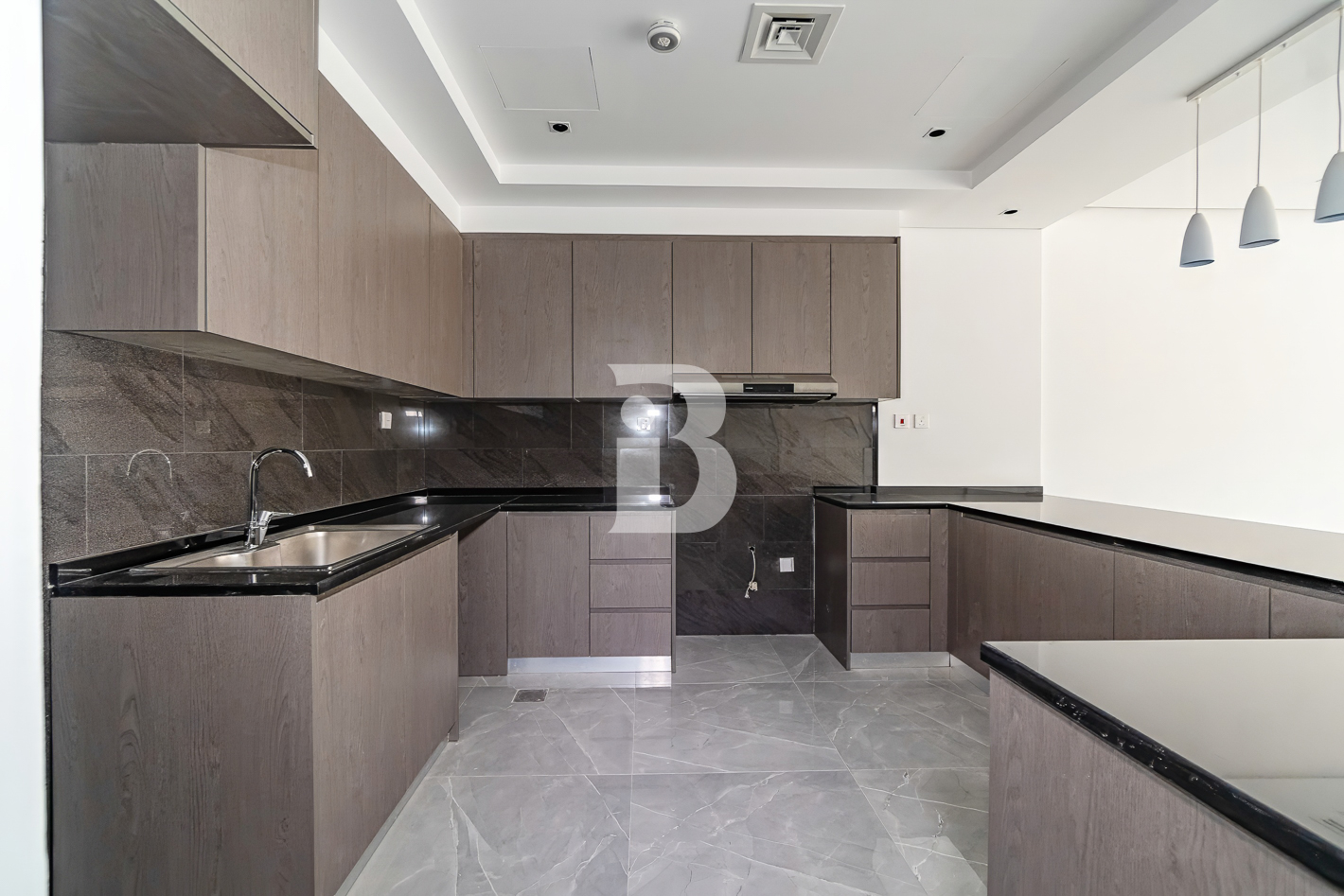 Modern High Quality | Rented | Spacious