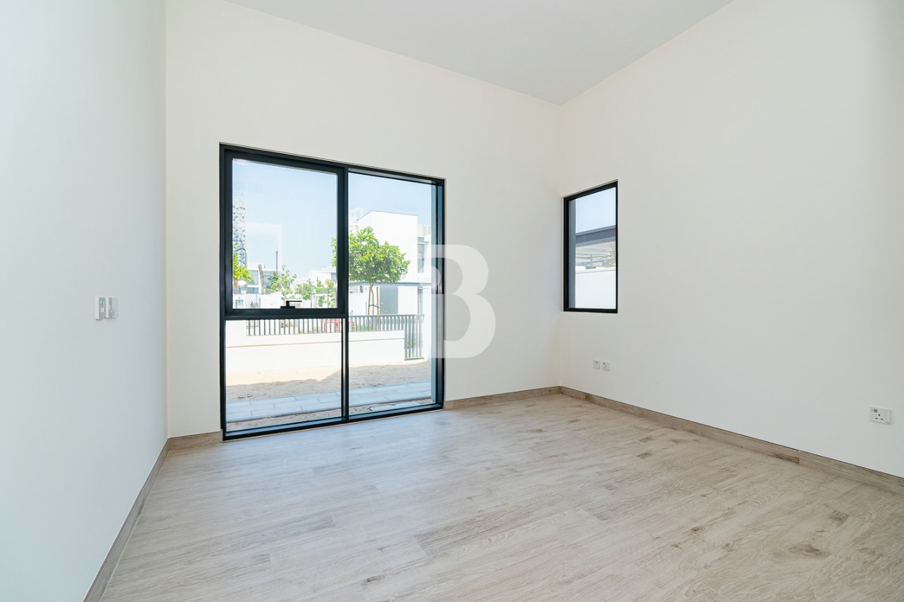 NEGOTIABLE | TYPE A SINGLE ROW | VASTU