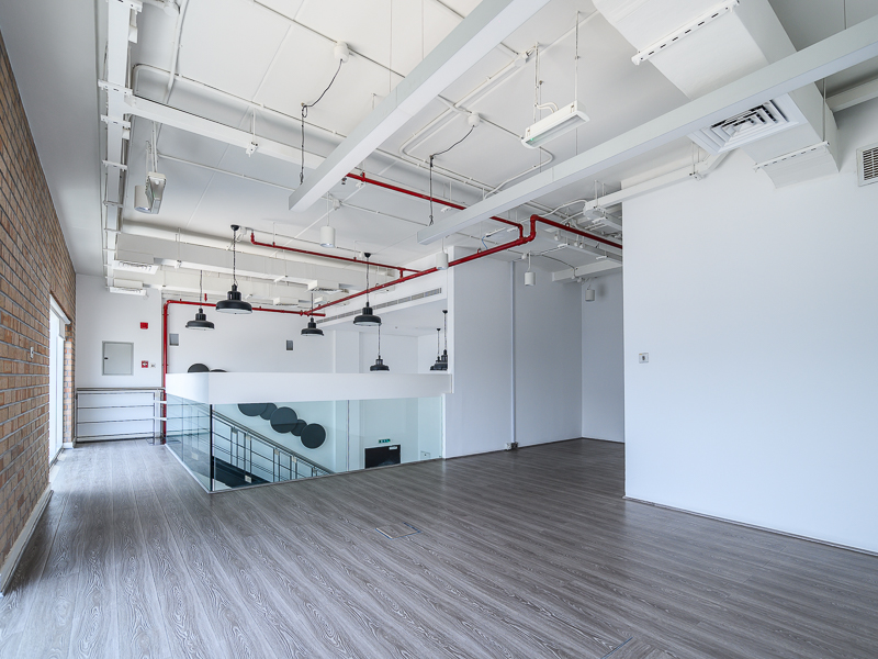 Fitted Duplex Office | Terrace | DDA License