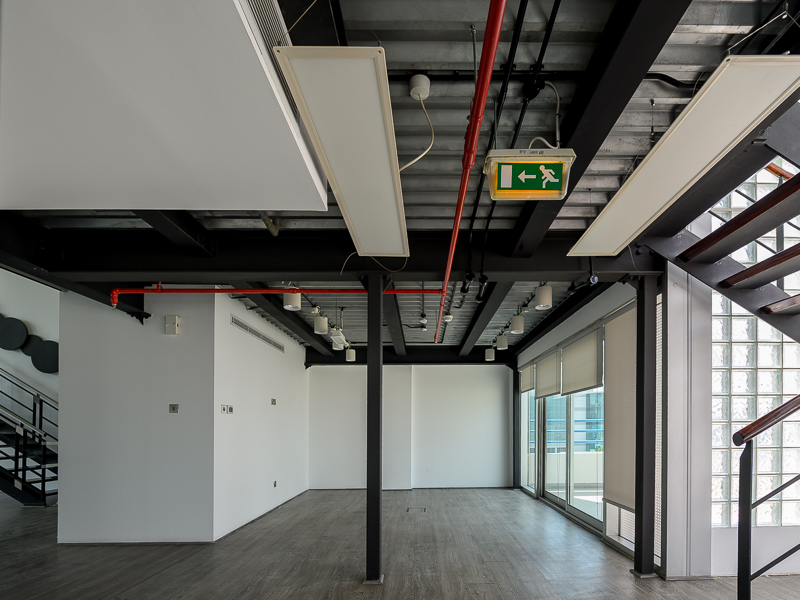 Fitted Duplex Office | Terrace | DDA License