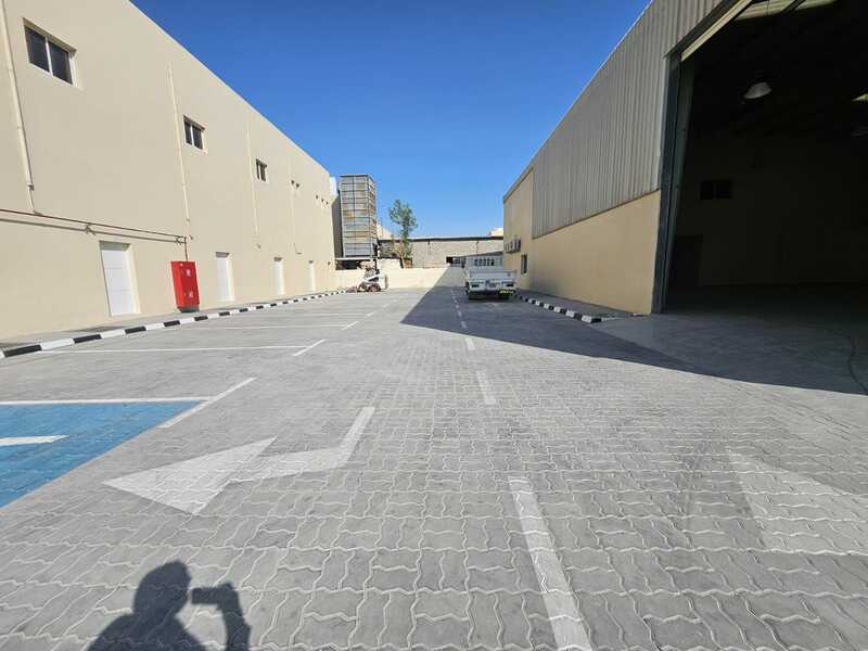 525 SQM | CLOSED WAREHOUSE | PANTRY | OFFICE