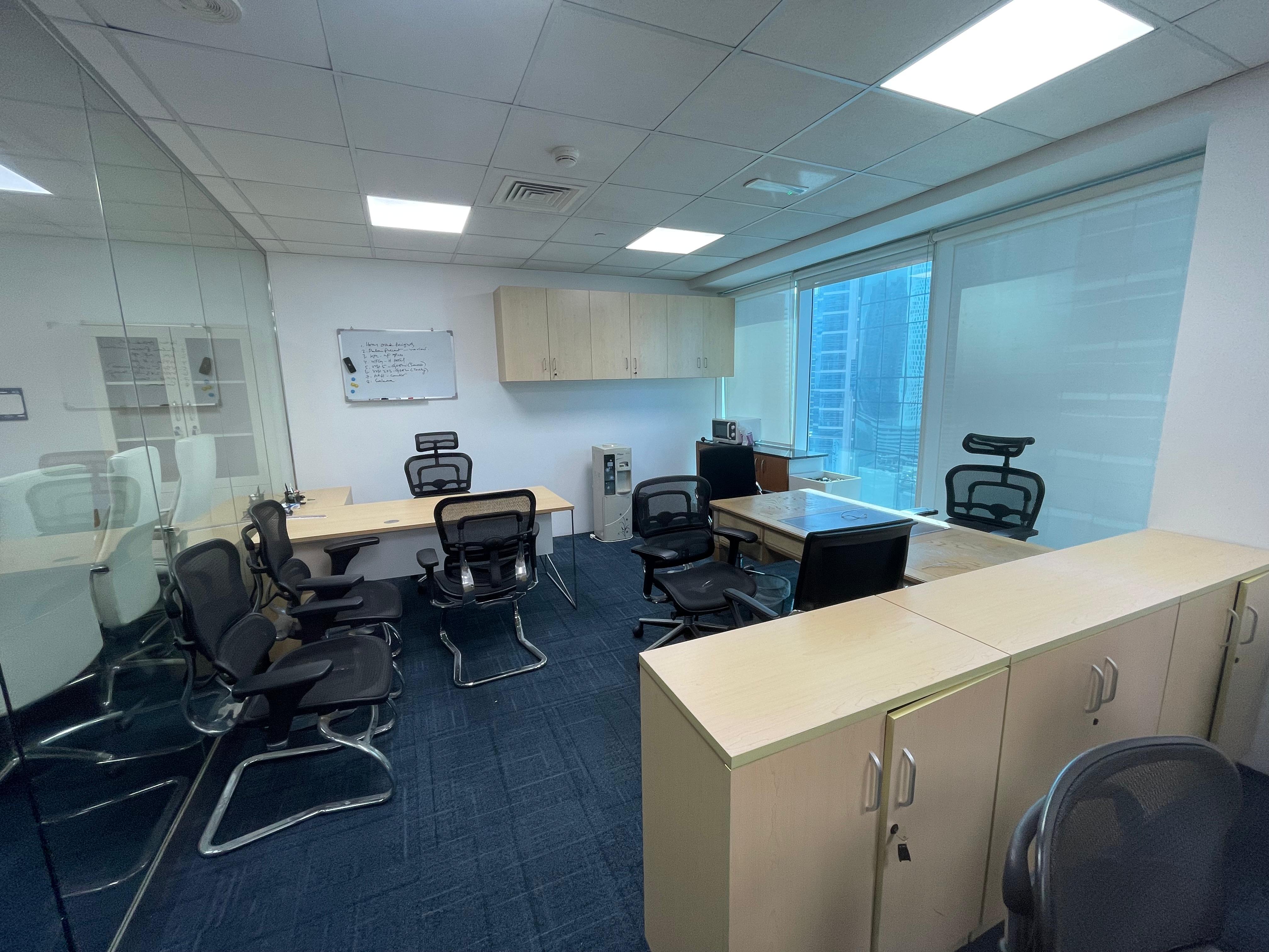 Fitted and High floor I Prime Location I Near SZR