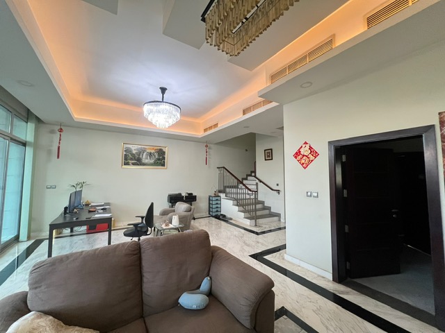 CORNER UNIT | BACKING PARK | 4BED MAIDS