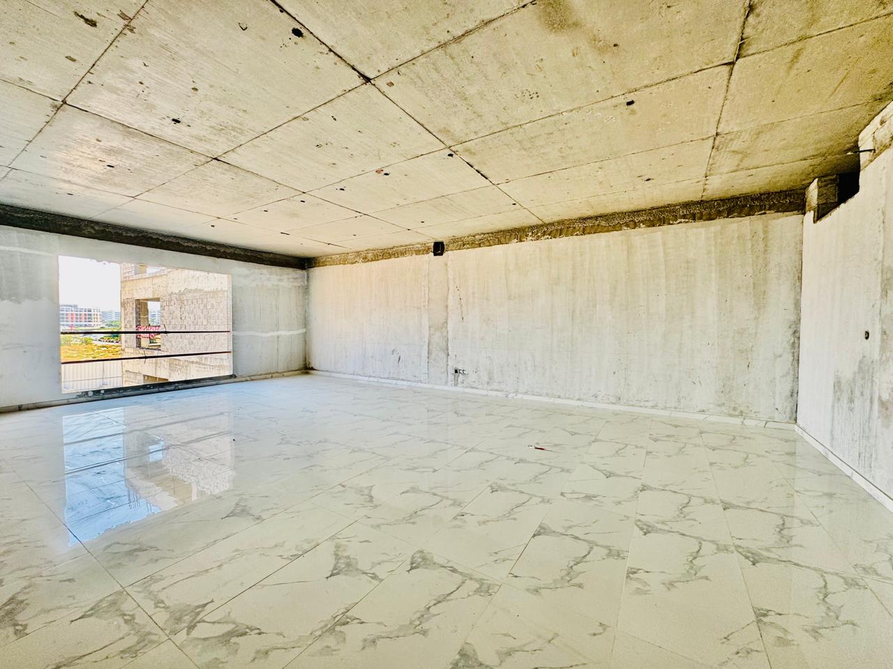 COMMERCIAL BUILDING |BRAND NEW OFFICES AND RETAILS