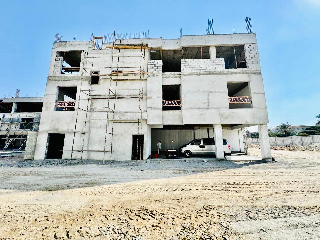 COMMERCIAL BUILDING |BRAND NEW OFFICES AND RETAILS