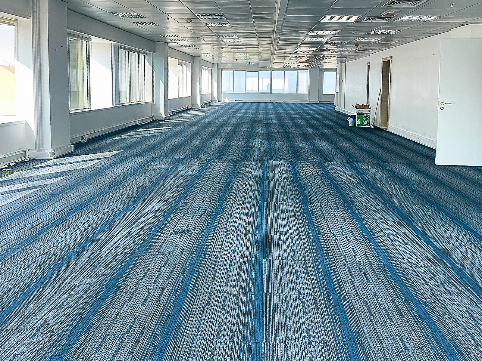 Premium Full and Half commercial High floor