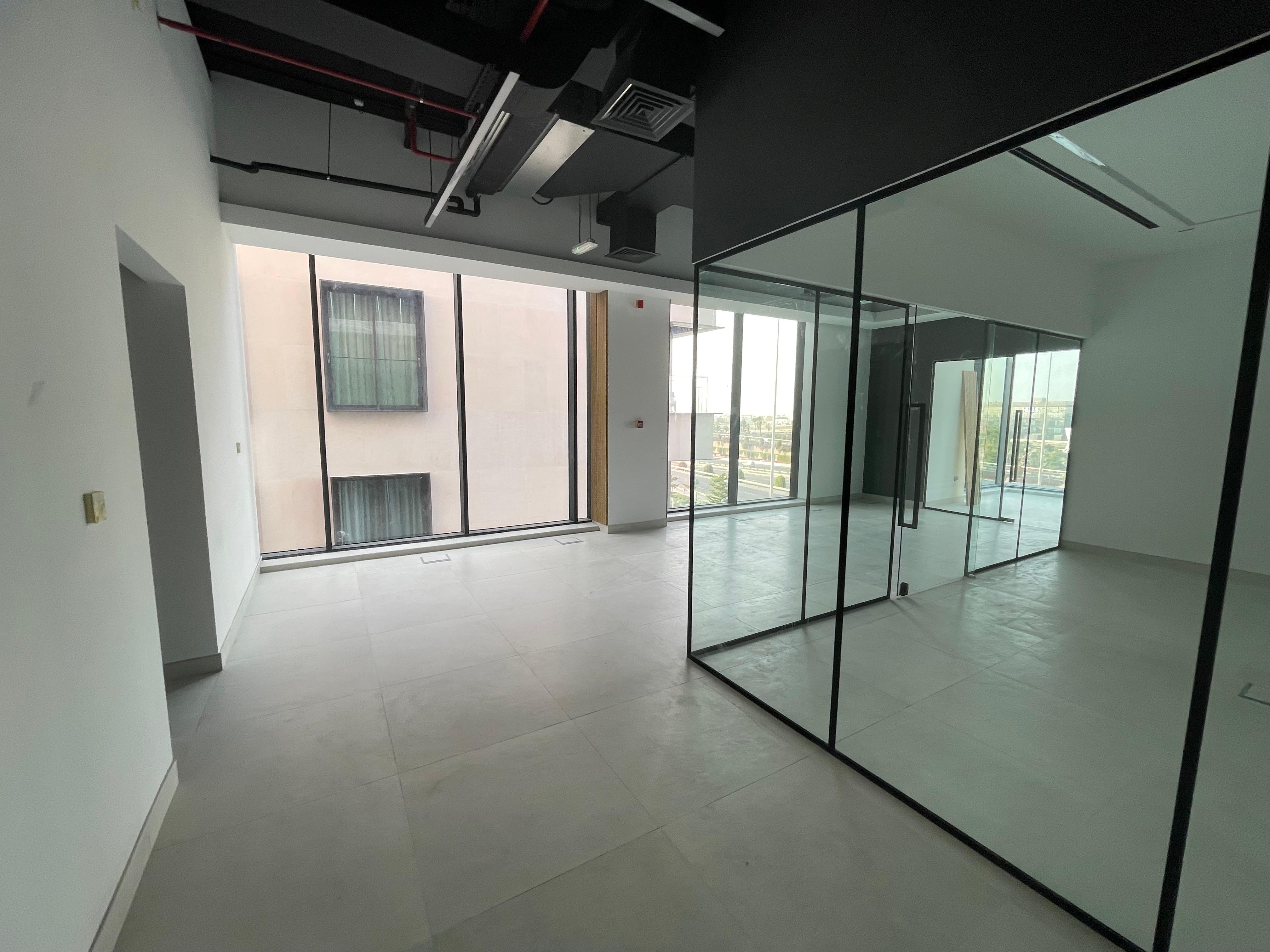 Fully Furnished I On Main Road | DED License