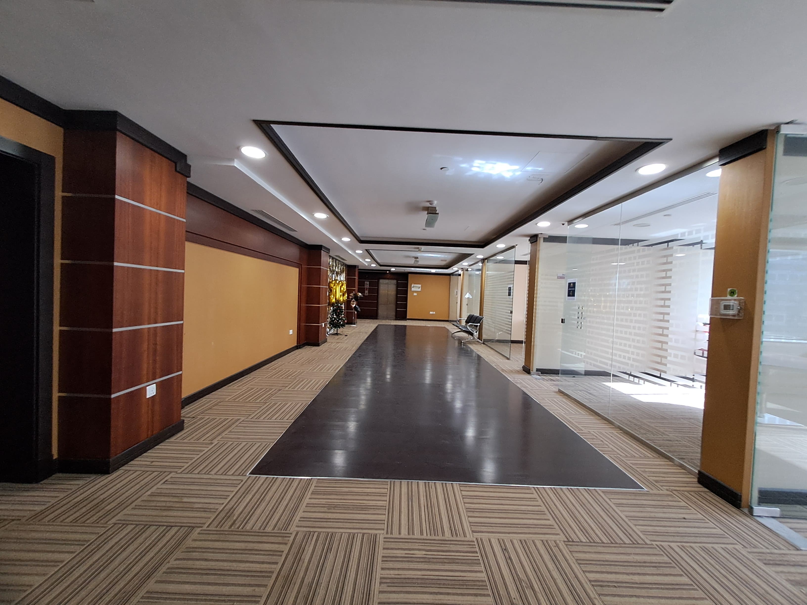 Fitted Offices | Handsome Size | Reasonable Price