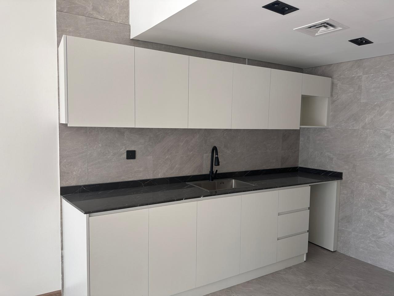 Fitted Studio Office | DDA | Prime Location