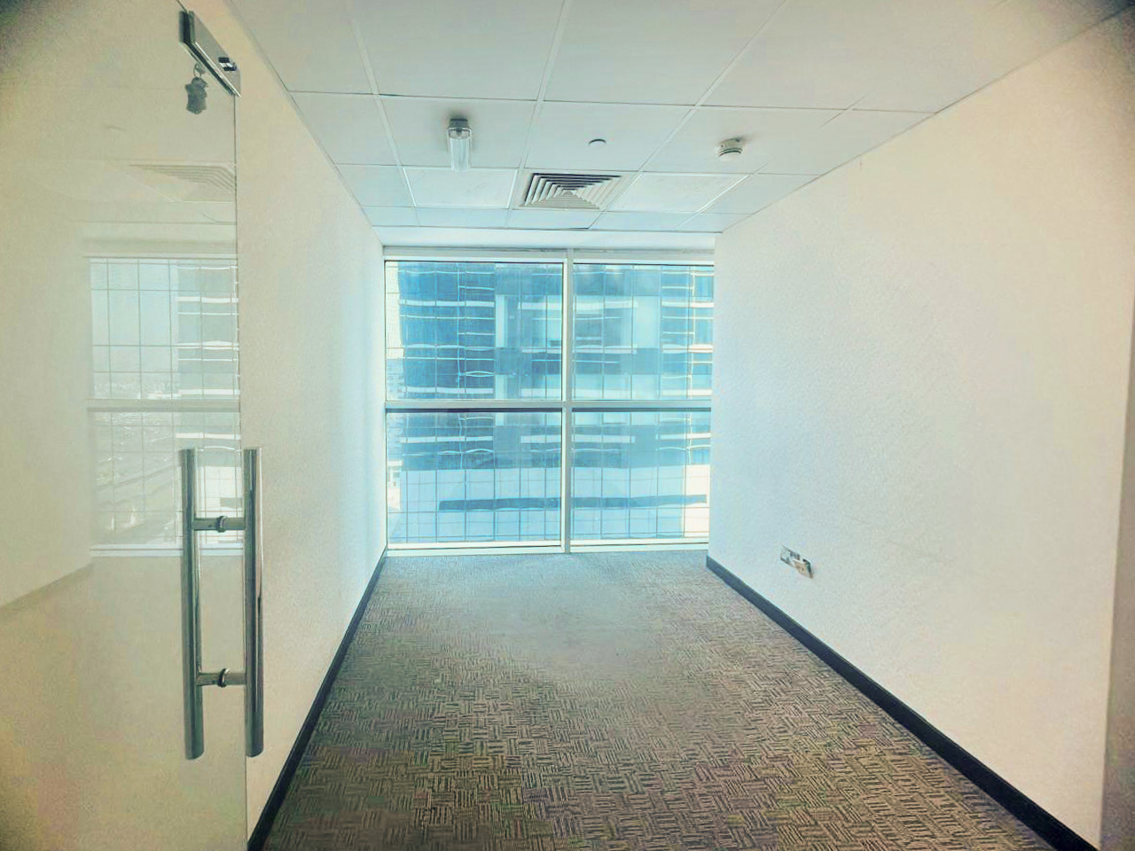 Fully Fitted I Spacious office I SZR Road