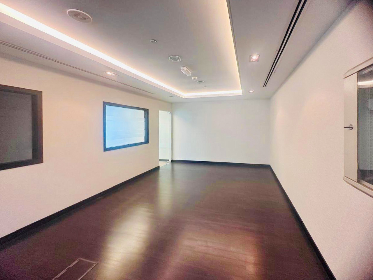 Fully Fitted I Spacious office I SZR Road