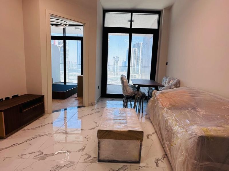 Stylish 1BHK | Balcony | Furnished