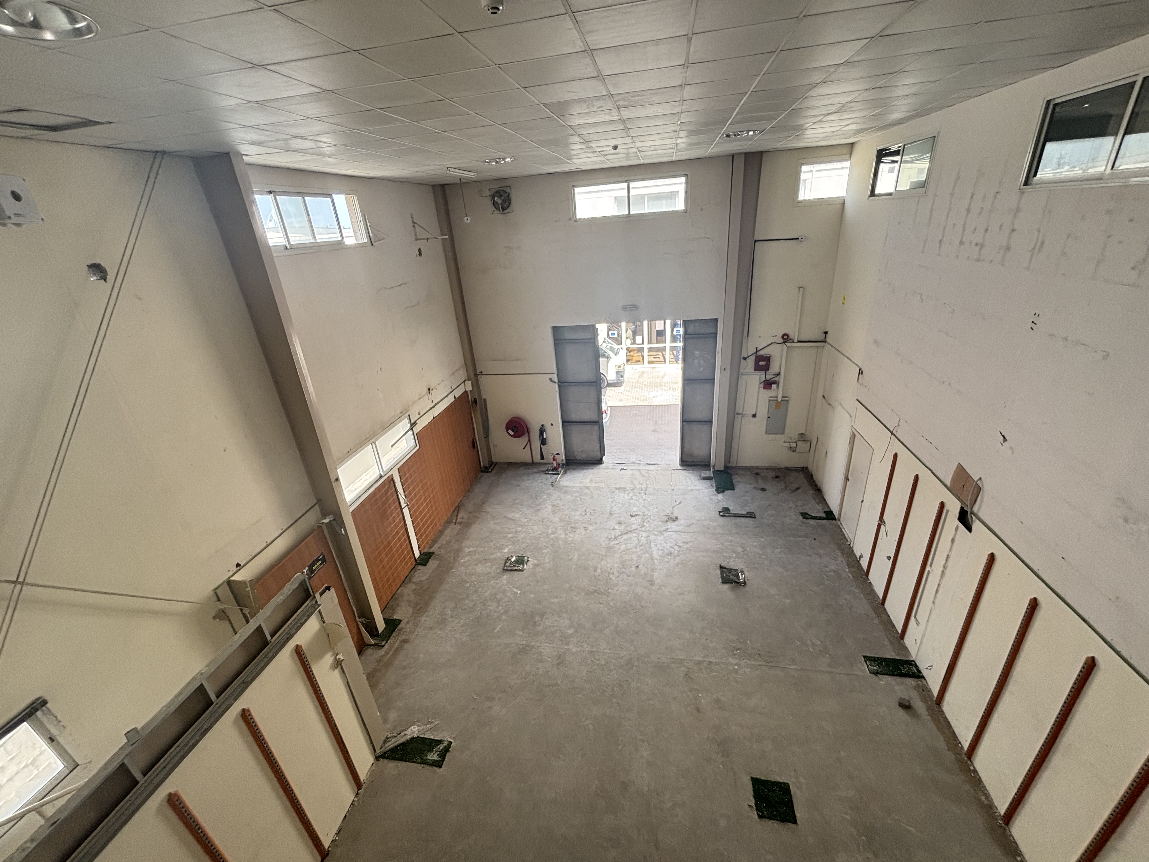 VACANT | RARE UNIT | AL QUOZ 1 | NEWLY RENNOVATED