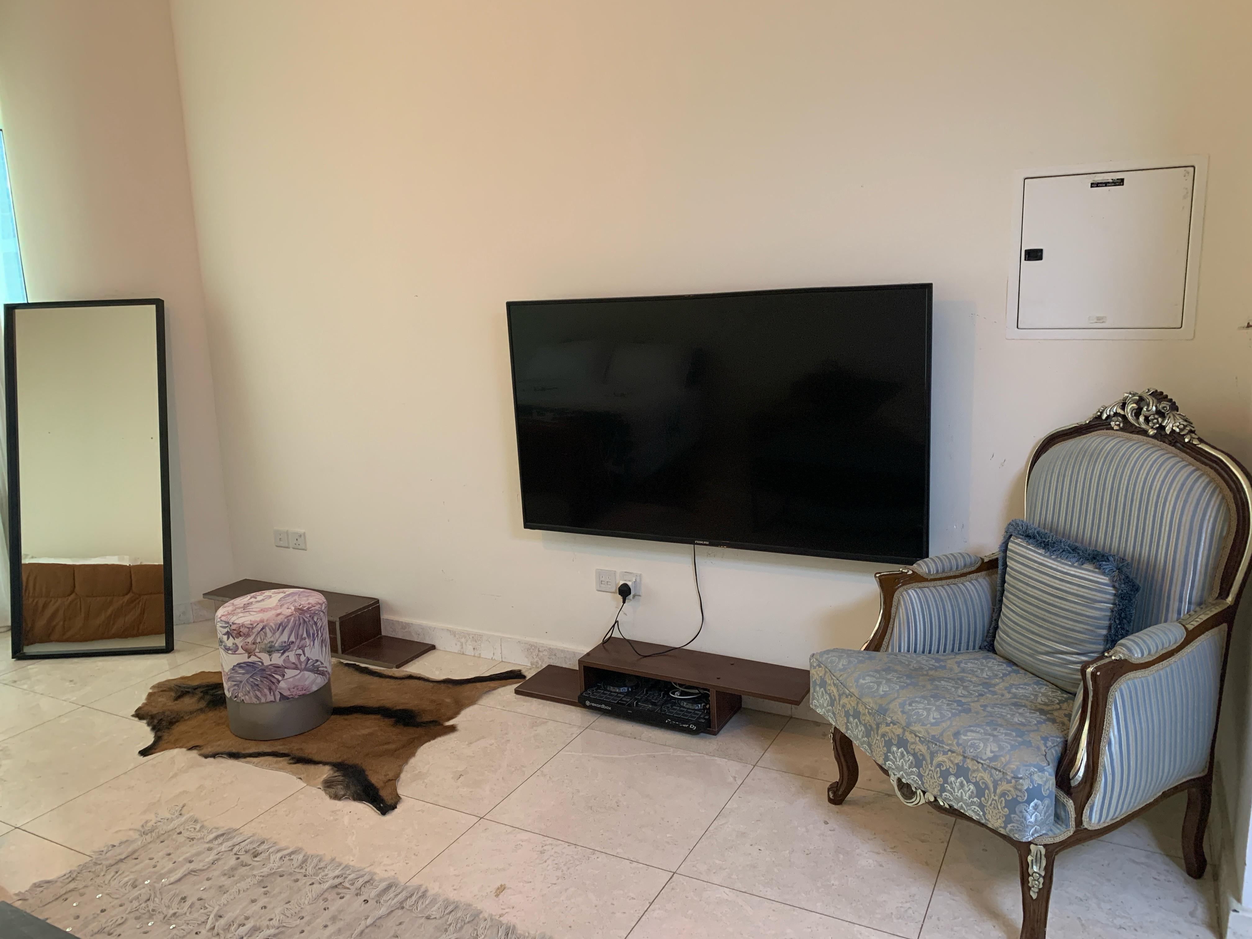 FURNISHED STUDIO | GOOD PRICE | NO AGENTS