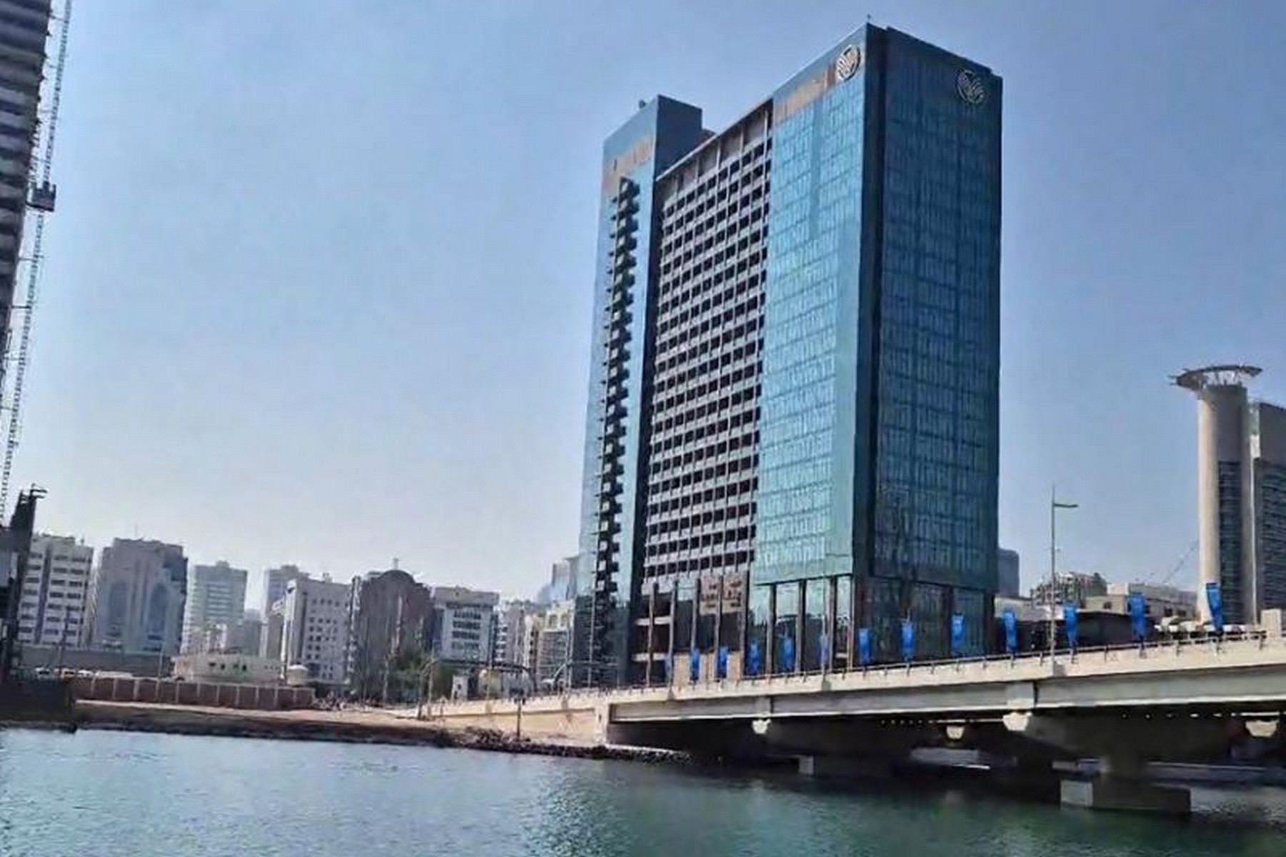Corner Unit | Fully Furnished | Canal View