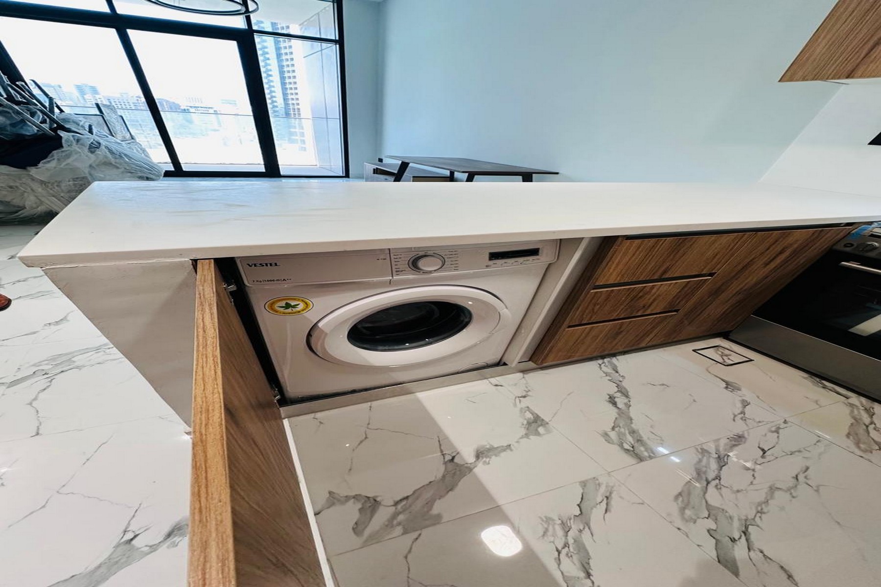 Furnished | Kitchen Appliances | 13-Month Lease