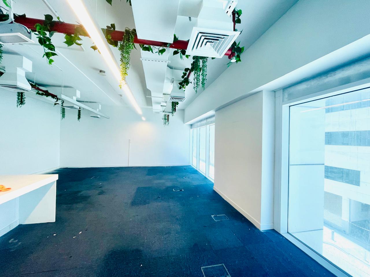 Spacious office I SZR Road I Fully Fitted