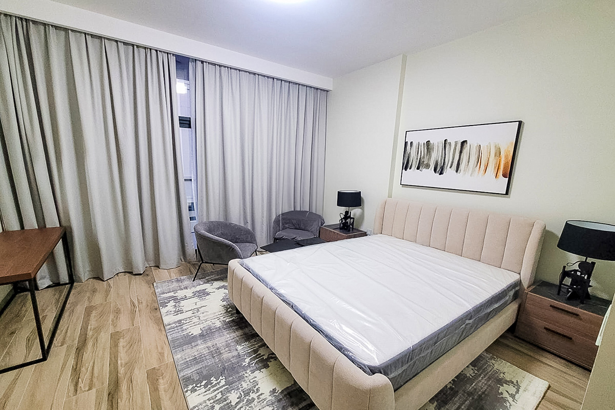 Open view | Unfurnished | Tenanted