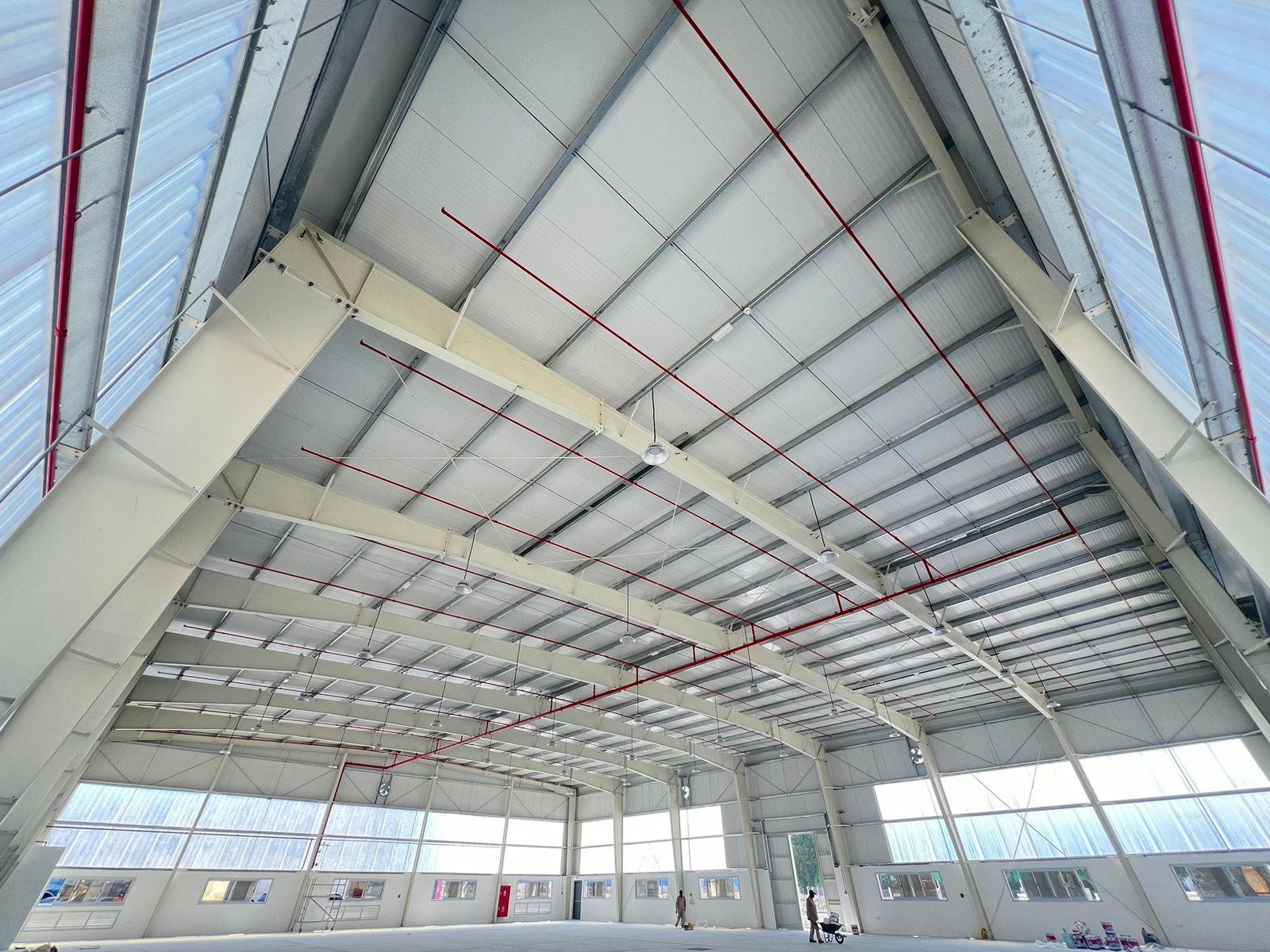 120 KW 10500 sqft | Amazing Warehouse in DIP