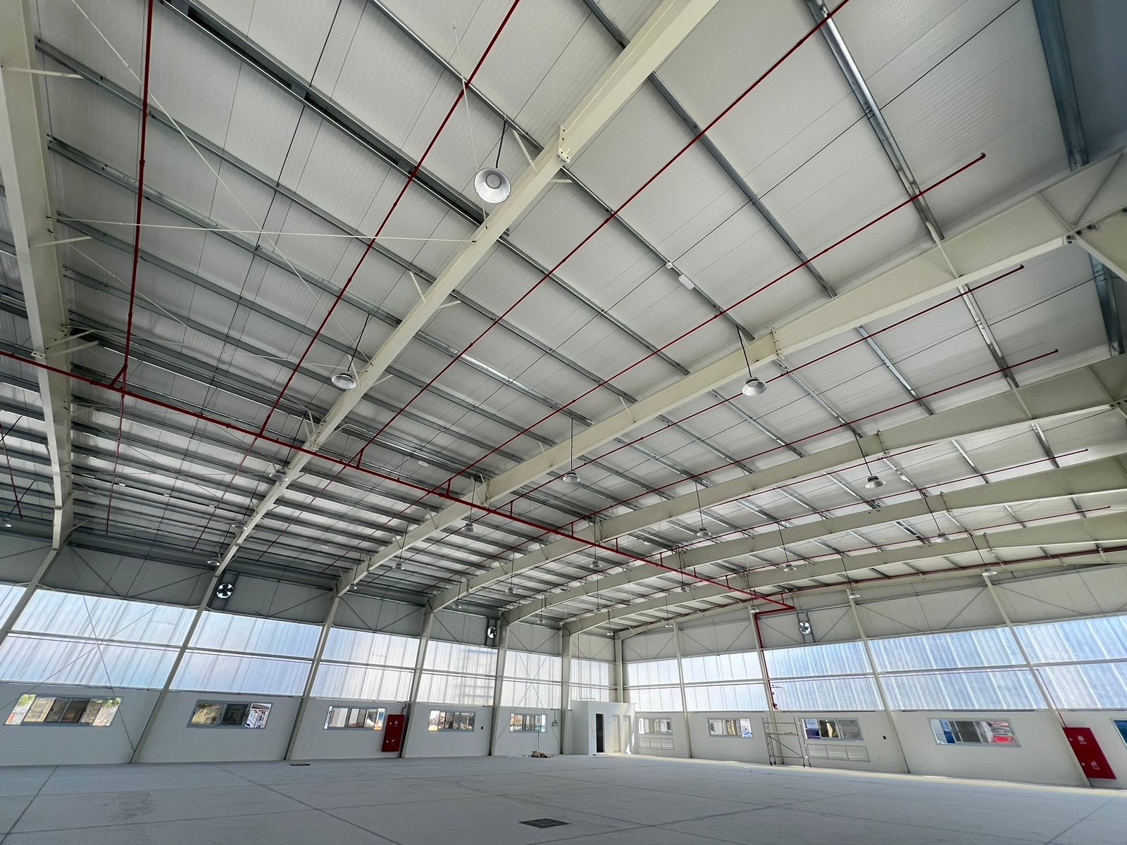 120 KW 10500 sqft | Amazing Warehouse in DIP