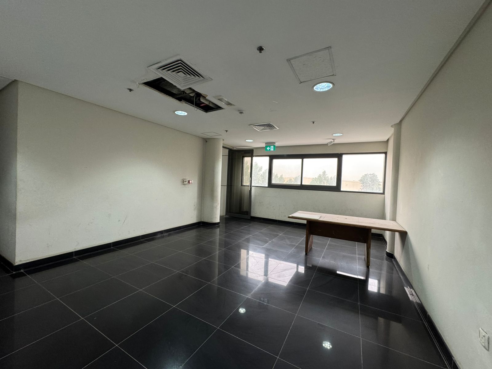 SHEIKH ZAYED FACING | FITTED | 2 MONTHS FREE