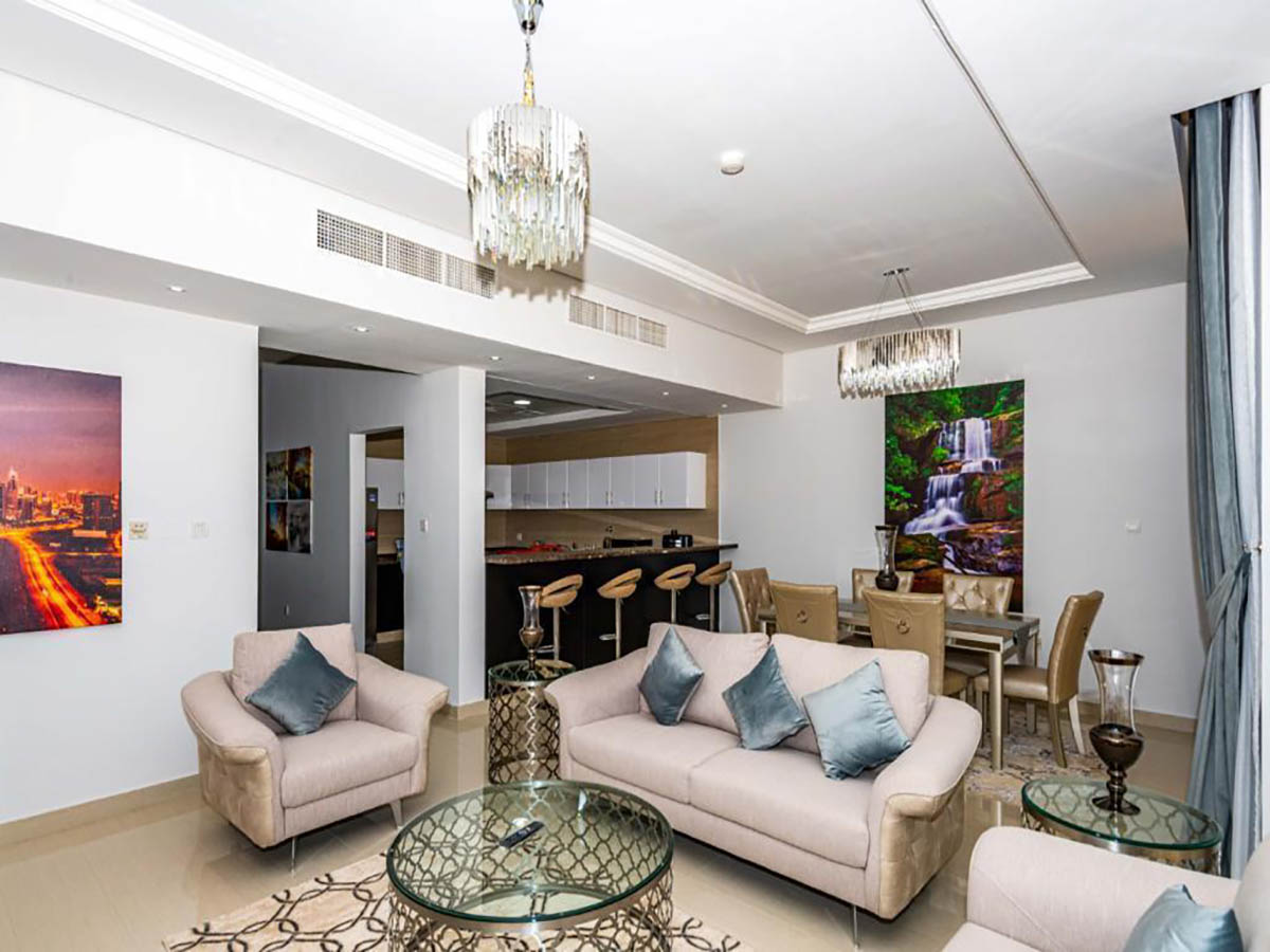 4 Bedroom | Pool | Spacious | Landscaped