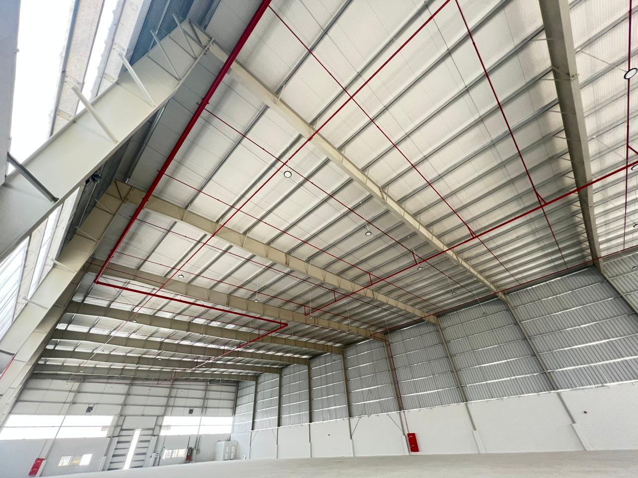 Only 55 psft 800 KW 55000 sqft Warehouse in DIC