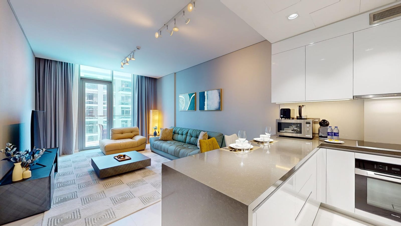 Modern High-Floor 1-Bedroom | District One