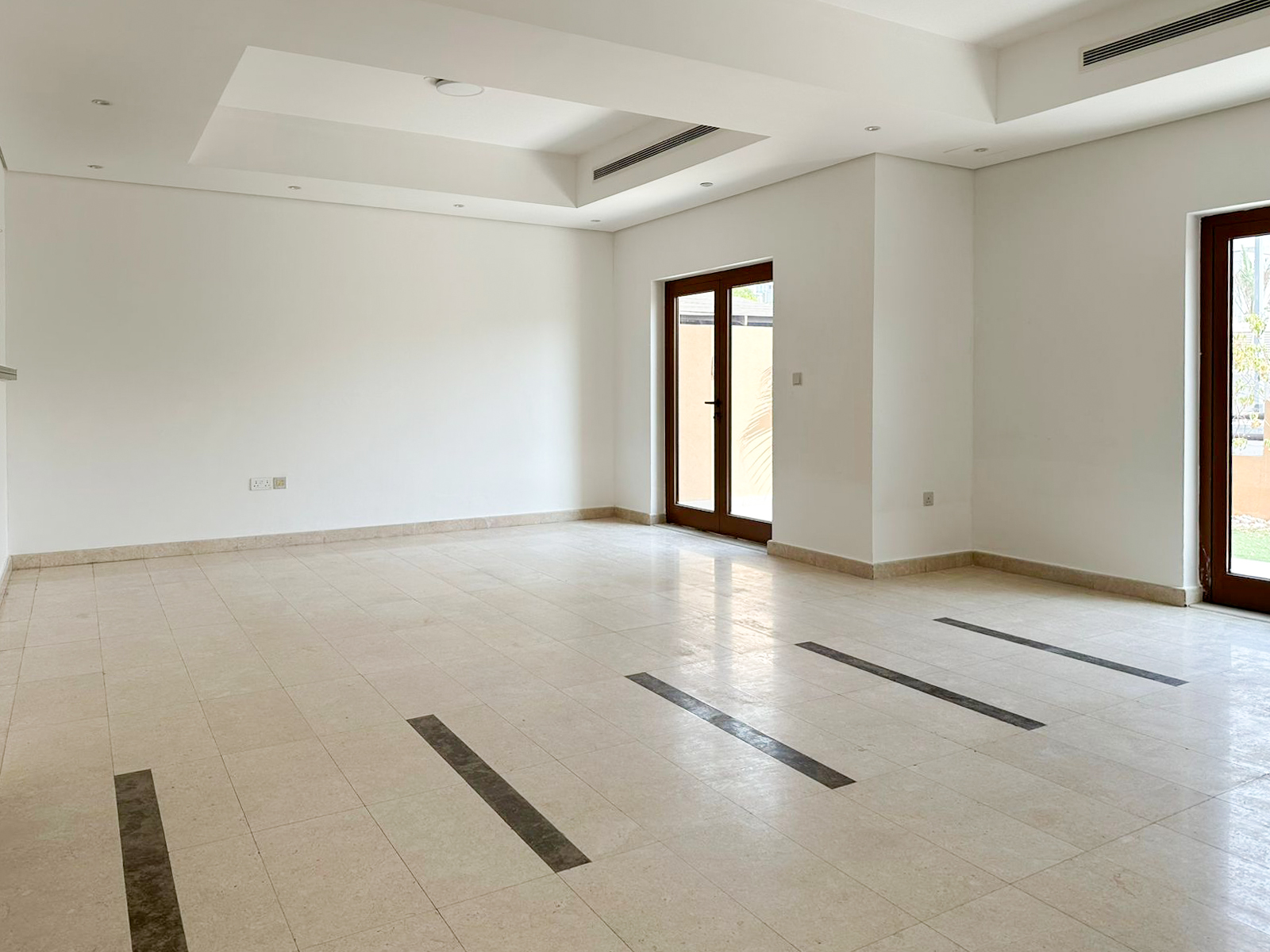 3 BR | Single row | Options Available