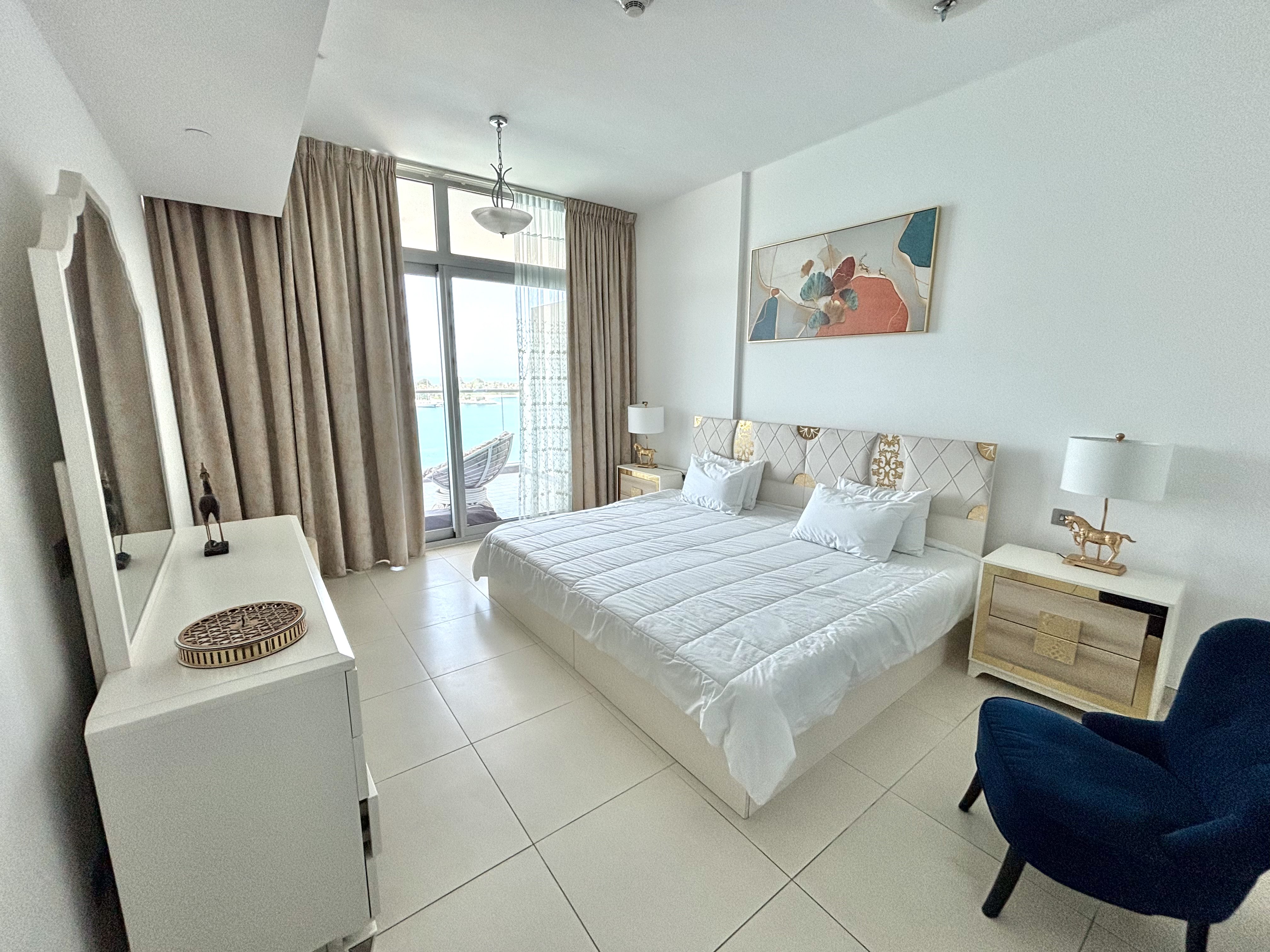 SEA VIEW | RESORT-STYLE LIVING | PRIME LOCATION