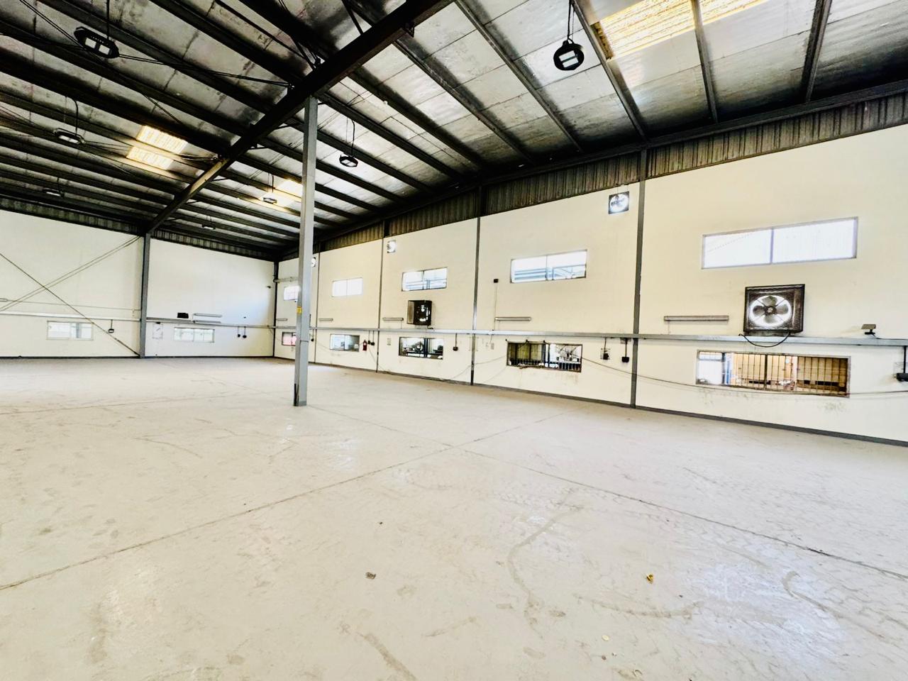 STANDALONE WAREHOUSE | TENANTED | 500KW APPROX