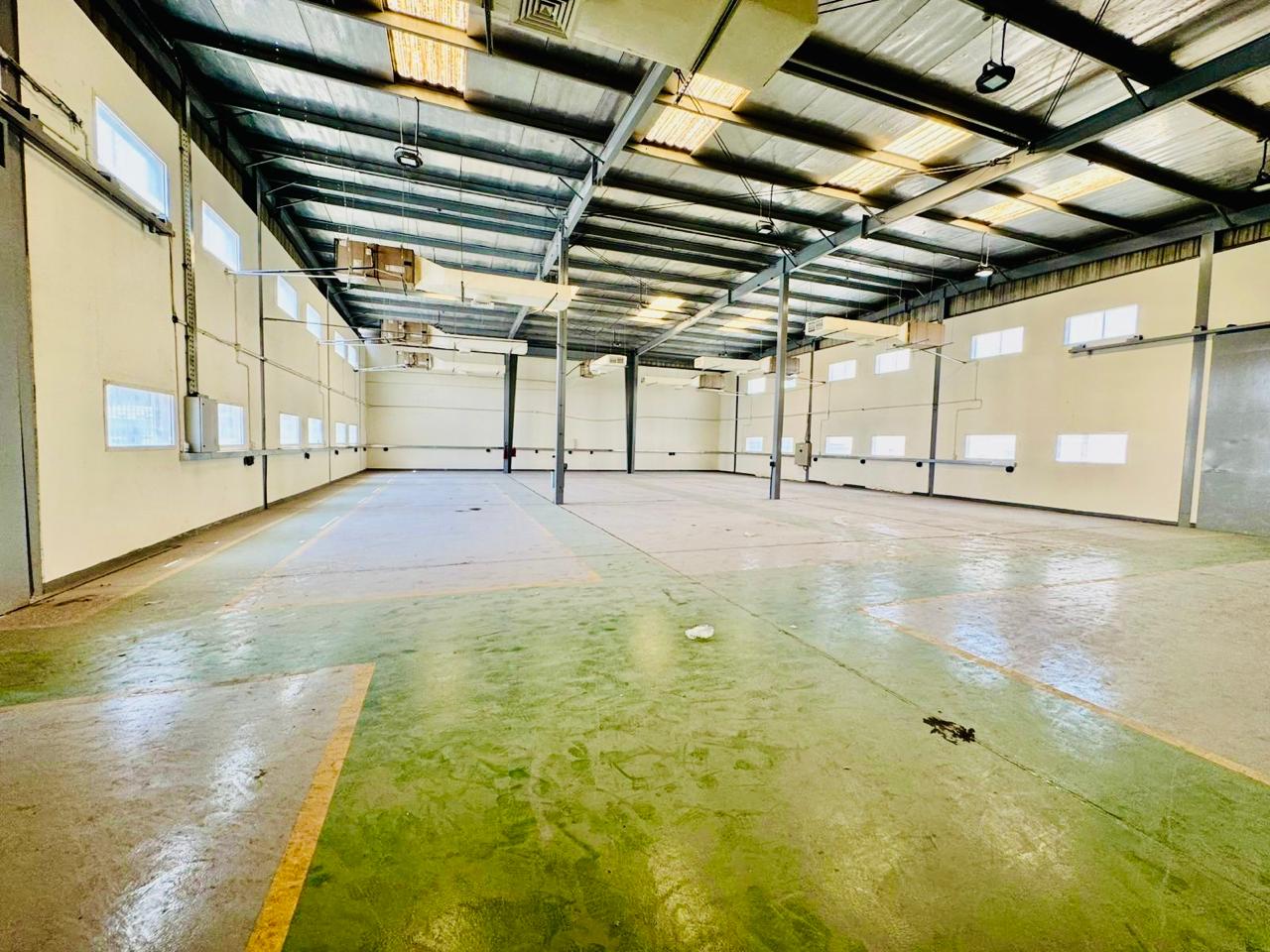 STANDALONE WAREHOUSE | TENANTED | 500KW APPROX